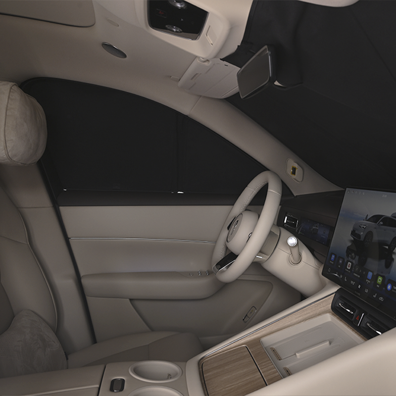 Privacy Sunshade gallery image 5