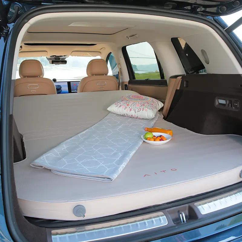 Self-Inflating In-Car Mattress gallery image 3