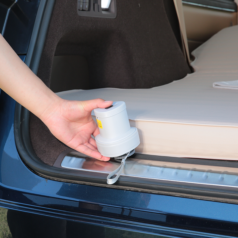 Self-Inflating In-Car Mattress gallery image 4