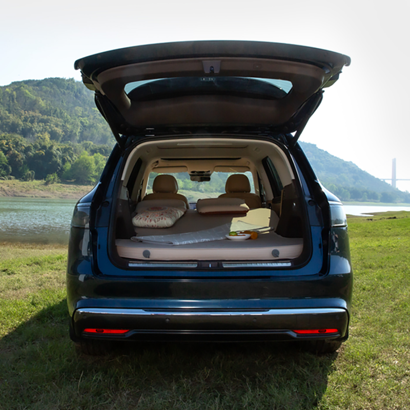 Self-Inflating In-Car Mattress gallery image 5