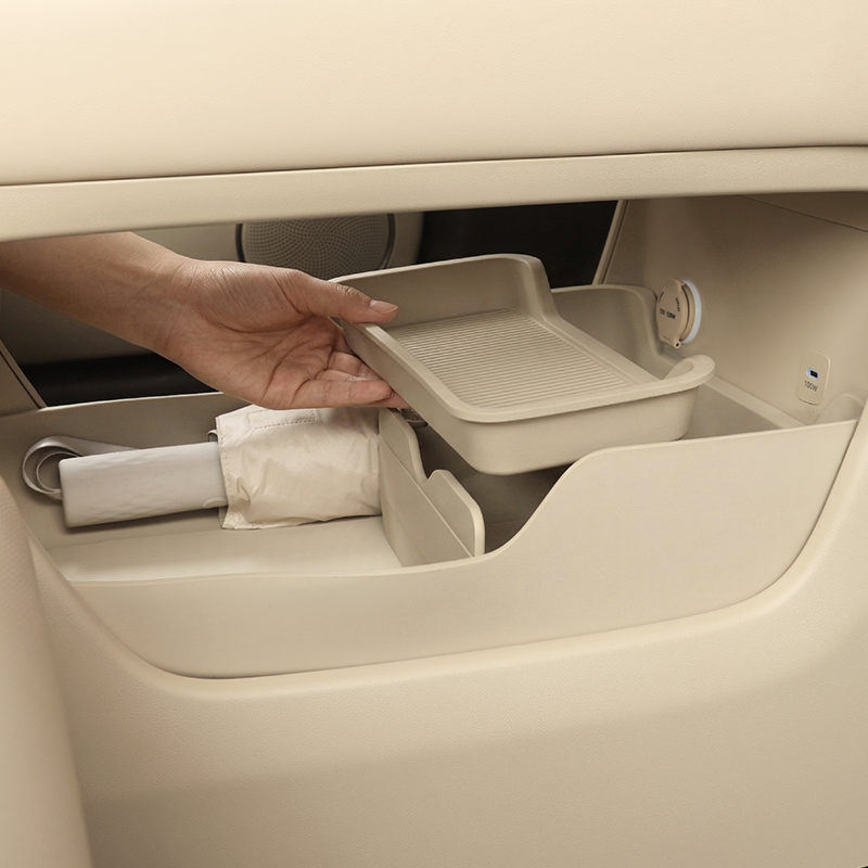 Lower Center-Console Storage Box gallery image 3