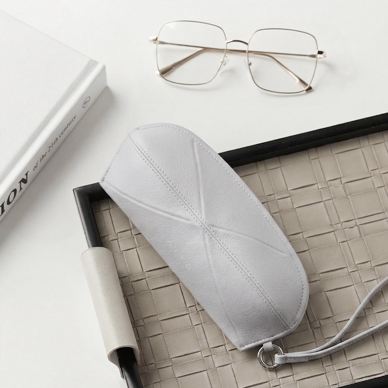 Magnetic Glasses Pouch gallery image 6