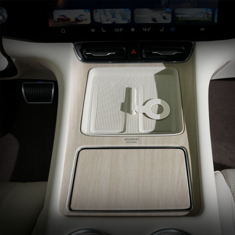 Wireless Charging Protective Pad gallery image 3