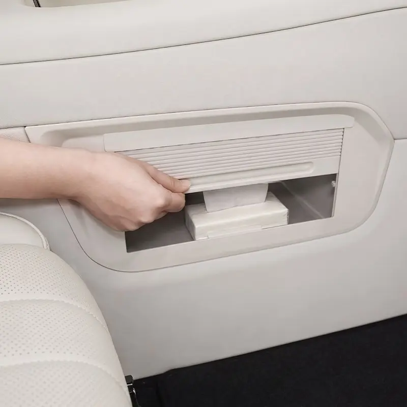 Center-Console Privacy Panel gallery image 3