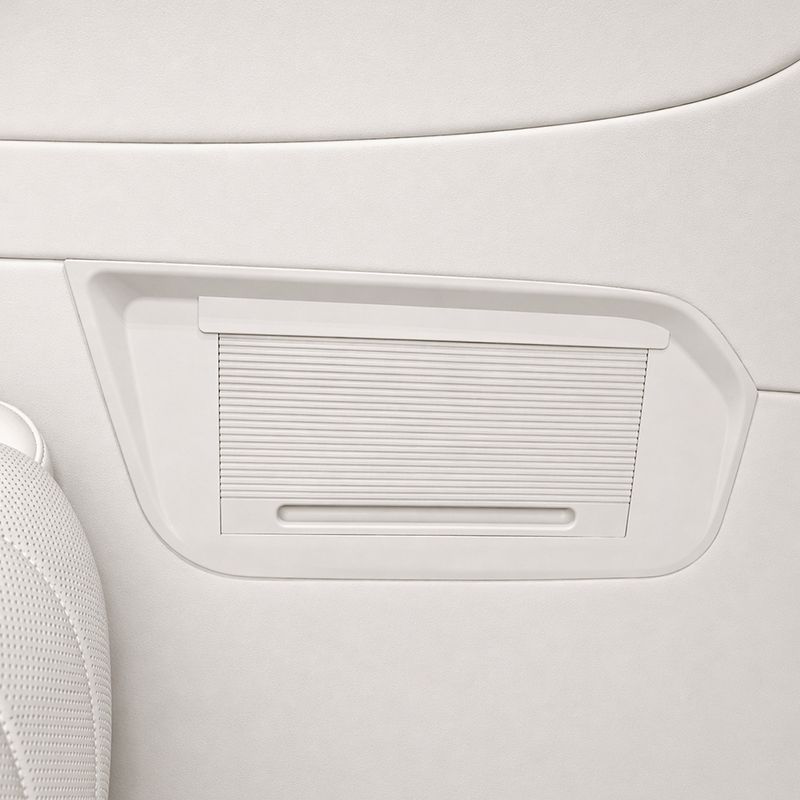 Center-Console Privacy Panel gallery image 4