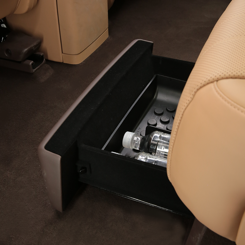 Second-Row Multi-Storage Box gallery image 3