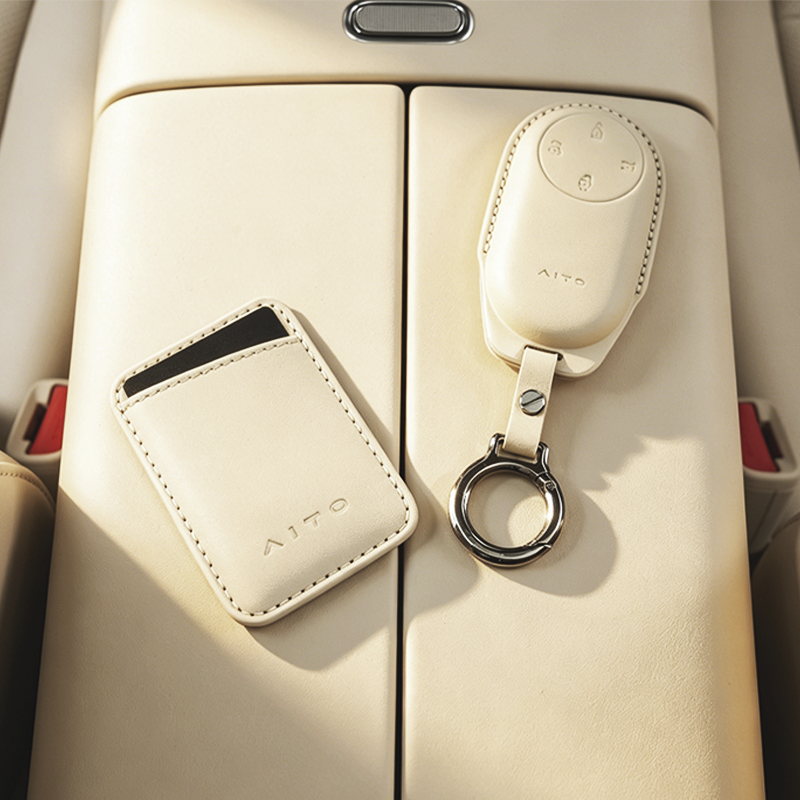 Leather Key Cover gallery image 6