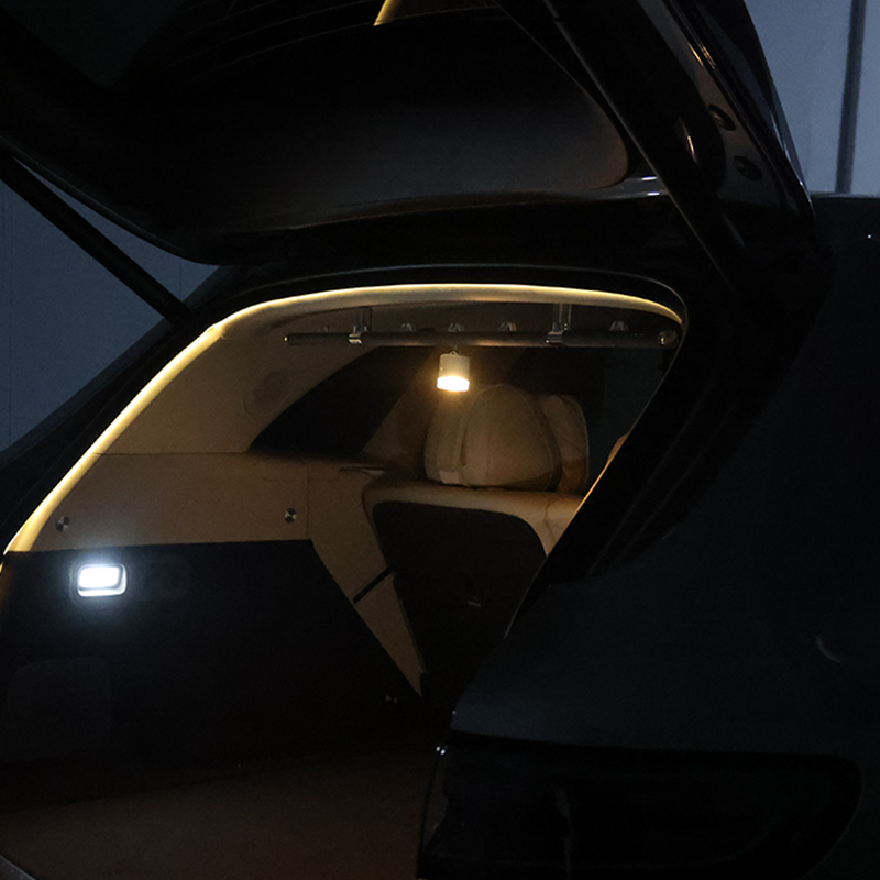 Magnetic Reading Light gallery image 6