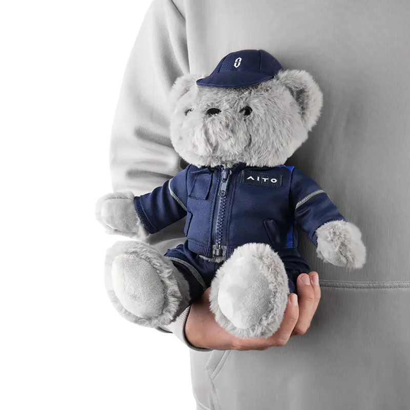 Bear — Fashion Workwear Edition gallery image 4