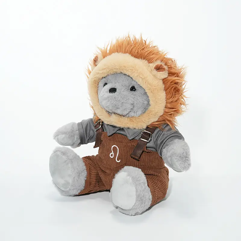Bear — Leo gallery image 2