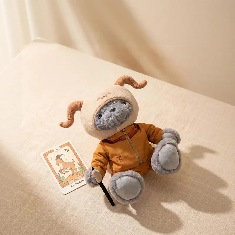 Bear — Capricorn gallery image 4