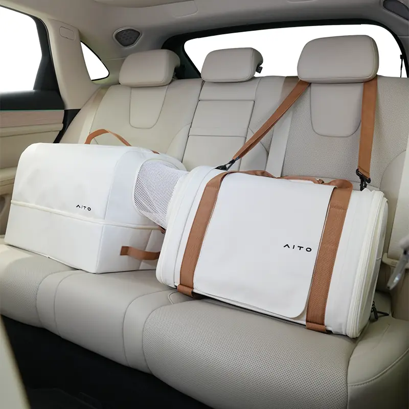 In-Car Litter Box gallery image 5